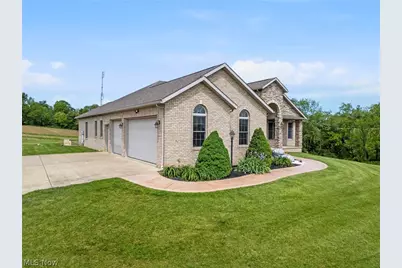 8233 Township Road 466, Lakeville, OH 44638 - Photo 4