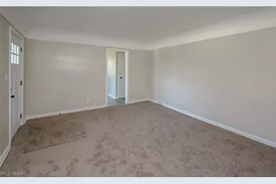 17 N Richview Avenue, Youngstown, OH 44509 - Photo 6