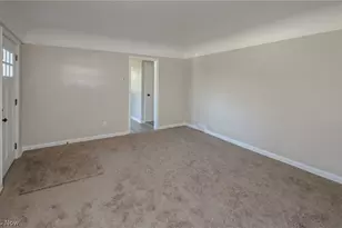 17 N Richview Ave, Youngstown, OH 44509 - Photo 6