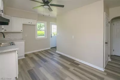 17 N Richview Avenue, Youngstown, OH 44509 - Photo 10