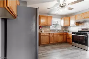 1333 W 23 St, Lorain, OH 44052 - Photo 12