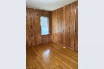 12412 Mortimer Avenue, Loveland, OH 44111 - Photo 4
