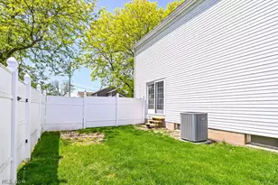 109 Seymour Ave, Mogadore, OH 44260 - Photo 46