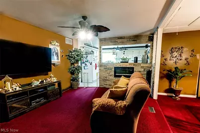 4624 Meadow Lane, South Lorain, OH 44055 - Photo 4
