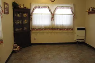 2319 Bollinger Ave NE, Canton, OH 44705 - Photo 4