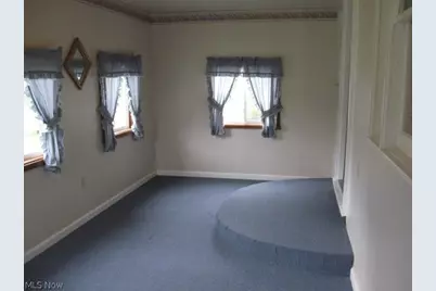 2319 Bollinger Avenue NE, Canton, OH 44705 - Photo 6