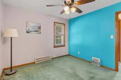 5915 Forest Avenue, Parma, OH 44129 - Photo 8