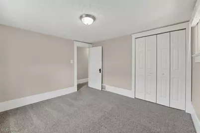 539 Lloyd Street, Barberton, OH 44203 - Photo 22