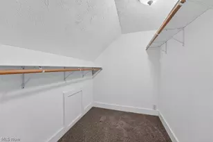 539 Lloyd St, Barberton, OH 44203 - Photo 32