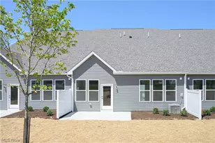 773 Rock Hbr, Avon Lake, OH 44012 - Photo 2