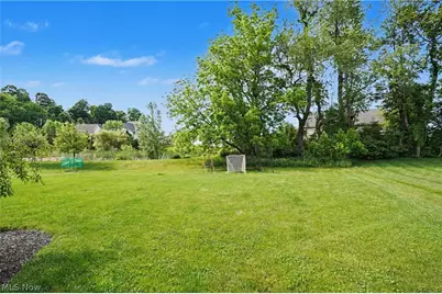 1705 Gate House Street NE, Canton, OH 44721 - Photo 42