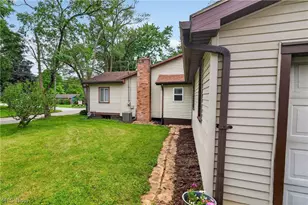 538 W Park Ave, Columbiana, OH 44408 - Photo 6