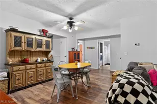 538 W Park Ave, Columbiana, OH 44408 - Photo 24
