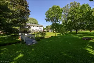 1300 Hyacinth Dr NE, North Canton, OH 44720 - Photo 28