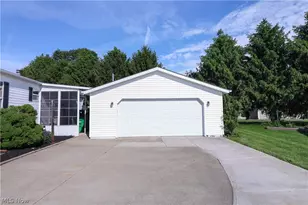 571 Sand Trap Cir, Painesville, OH 44077 - Photo 30