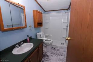 571 Sand Trap Cir, Painesville, OH 44077 - Photo 26