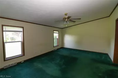 571 Sandtrap Circle, Painesville, OH 44077 - Photo 18