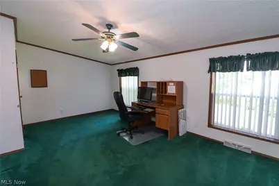 571 Sandtrap Circle, Painesville, OH 44077 - Photo 24