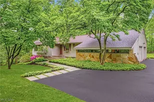 4587 Ranchwood Rd, Akron, OH 44333 - Photo 2