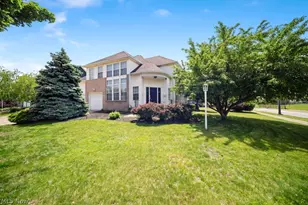 7322 Lexington Ave, Loveland, OH 44103 - Photo 1