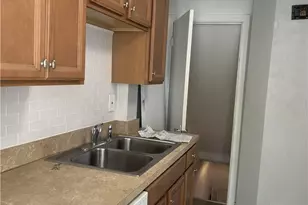 3381 Colwyn Rd, Huber Heights, OH 44120 - Photo 10