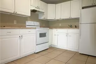 17 Chatham St, Norwalk, OH 44857 - Photo 2