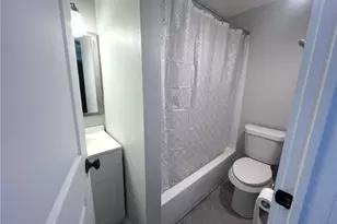 31 E Brookside Ave, Akron, OH 44301 - Photo 16