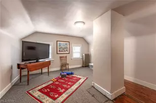1090 Erie Cliff Dr, Oakwood, OH 44107 - Photo 32