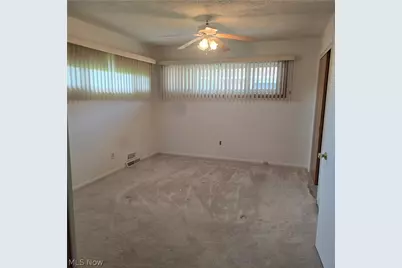3417 Somia Drive, Parma, OH 44134 - Photo 8