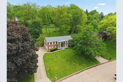 1212 Linwood Avenue SW, North Canton, OH 44720 - Photo 4