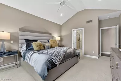 7429 Villa Ridge, Chagrin Falls, OH 44023 - Photo 22
