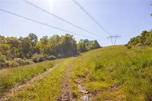 12680 Old Riley Rd, Frazeysburg, OH 43822 - Photo 1