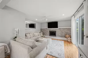 7310 S Meadow Dr, Concord Twp, OH 44077 - Photo 16