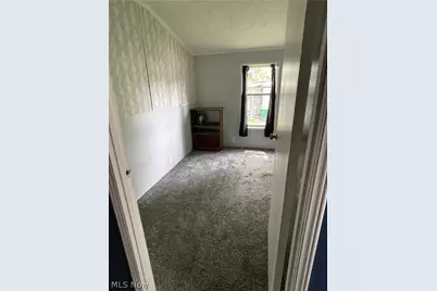 6409 Amanda Lane, Ravenna, OH 44266 - Photo 12