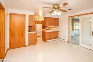 6501 Ravenna Ave, Louisville, OH 44641 - Photo 12