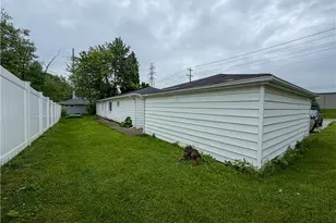 4615 Harrison Ave NW, Canton, OH 44709 - Photo 20