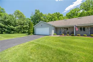 535 Wilcox Rd, Youngstown, OH 44515 - Photo 6