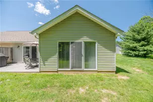 535 Wilcox Rd, Youngstown, OH 44515 - Photo 14