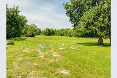 3250 Mayfair Road, Akron, OH 44312 - Photo 18