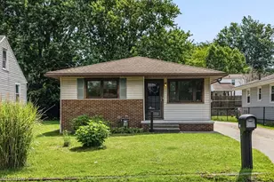 681 Newton Ave, Barberton, OH 44203 - Photo 2