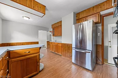 681 Newton Avenue, Barberton, OH 44203 - Photo 12