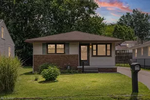 681 Newton Ave, Barberton, OH 44203 - Photo 1