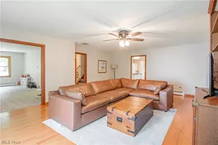 300 Tanglewood Trail, Wadsworth, OH 44281 - Photo 12