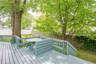 300 Tanglewood Trail, Wadsworth, OH 44281 - Photo 32