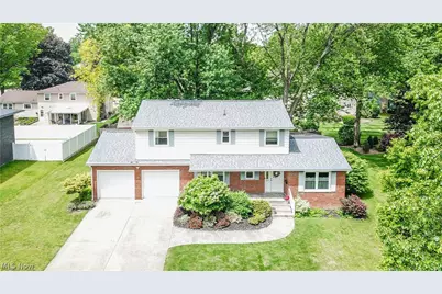 300 Tanglewood Trail, Wadsworth, OH 44281 - Photo 36