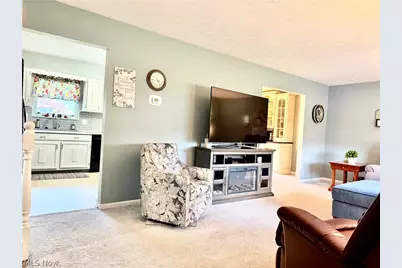 5161 Burlawn Street NW, Canton, OH 44708 - Photo 12