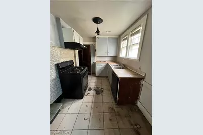 797 Stoner Street, Akron, OH 44320 - Photo 4