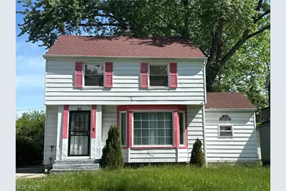 20711 E Ridgewood Avenue, Warrensville Heights, OH 44122 - Photo 1