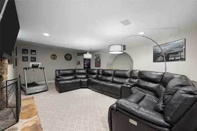 1366 Castalia Drive, New Franklin, OH 44203 - Photo 34