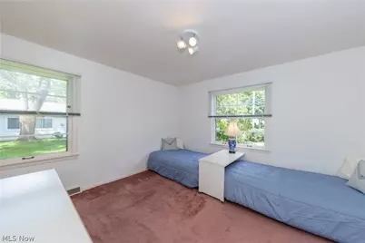 1750 Kenton Circle, Lyndhurst, OH 44124 - Photo 24